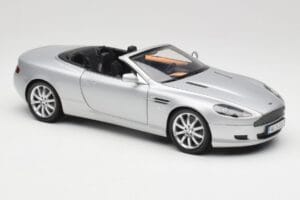 Aston Martin DB9 Volante Silver Minichamps 1:18 150137334 Metall — bild 6 av 8