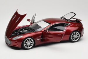 Aston Martin One-77 Diavolo Red AUTOart 1:18 70245 Metall — bild 2 av 8