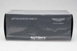 Aston Martin One-77 Morning Frost Vit AUTOart 1:18 70244 Metall — bild 8 av 8