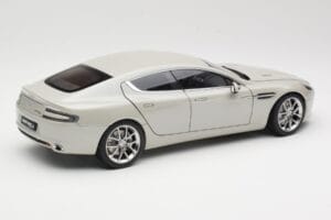 Aston Martin Rapide S Silver Fox AUTOart 1:18 70258 Metall — bild 3 av 8