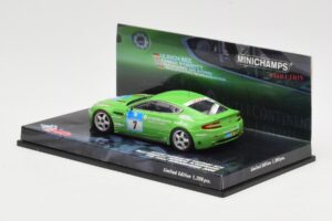 Aston Martin V8 Vantage N24 #7 U. Bez / Porritt / R. Meaden 24 Hours Nurburgring 2008 Minichamps 1:43 437081307 Metall — bild 3 av 4