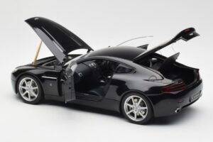 Aston Martin V8 Vantage Onyx Svart AUTOart 1:18 70202 Metall — bild 5 av 8