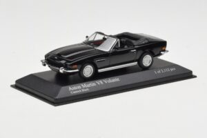 Aston Martin V8 Volante Svart Minichamps 1:43 400137730 Metall — bild 2 av 4