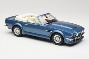 Aston Martin V8 Volante Blå GT Spirit 1:18 GT128 Resin — bild 4 av 6