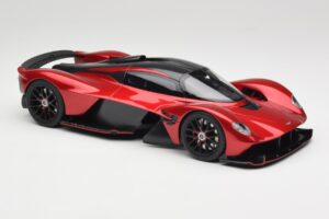 Aston Martin Valkyrie AMR Pro Hyper Red TopSpeed 1:18 TS0539 Metall — bild 4 av 6