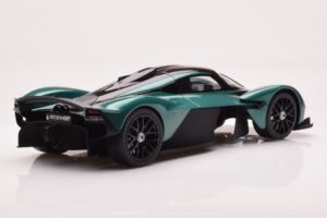 Aston Martin Valkyrie Racing Green GT Spirit 1:18 GT435 Resin — bild 2 av 6