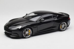 Aston Martin Vanquish Onyx Svart AUTOart 1:18 70247 Metall