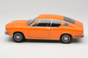 Audi 100 C1 Coupe S Orange Anson 1:18 30402 Metall — bild 4 av 8