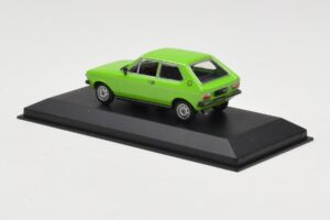 Audi 50 Ljusgrön Minichamps 1:43 940010400 Metall — bild 3 av 4