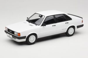 Audi 80 B2 GTE Vit MCG 1:18 MCG18527 Metall