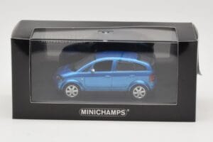 Audi A2 Light Blue Metallic Minichamps 1:43 AUDI007 Metall — bild 4 av 4
