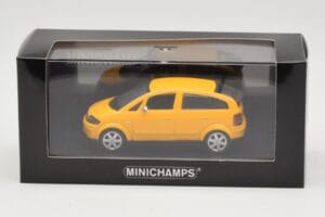 Audi A2 8Z Gul Minichamps 1:43 AUDI005 Metall — bild 4 av 4