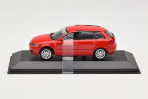 Audi A3 8P Sportback Röd Minichamps 1:43 5010403023 Metall