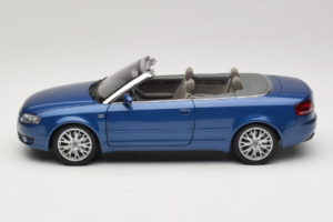 Audi A4 B6 Cabriolet Blå Norev 1:18 5010504325 Metall — bild 4 av 9