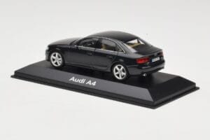 Audi A4 B8 3.2 Quattro Phantom Black Minichamps 1:43 5010704133 Metall — bild 3 av 4