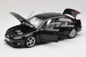 Audi A4L B8 Svart Paudi 1:18 AUDI012 Metall — bild 2 av 8
