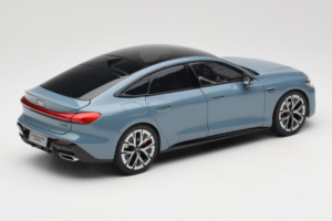 Audi A5L Sportback Gråblå OEM 1:18 ZAM60004B Metall — bild 3 av 8