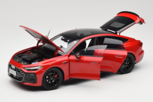 Audi A5L Sportback Röd OEM 1:18 ZAM60004A Metall — bild 2 av 8