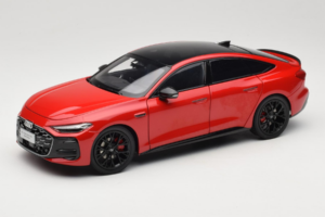 Audi A5L Sportback Röd OEM 1:18 ZAM60004A Metall