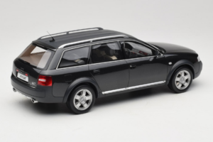 Audi A6 C5 Allroad quattro Brilliant Black Otto 1:18 OT1189 Resin — bild 2 av 6