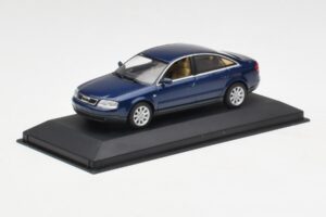 Audi A6 C5 Mörkblå Minichamps 1:43 132093 Metall — bild 2 av 4