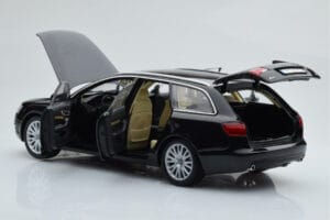 Audi A6 C6 Avant Svart Norev 1:18 188304 Metall — bild 3 av 8