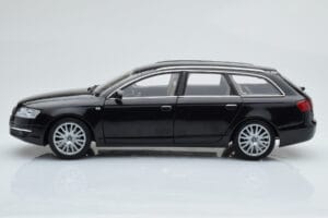 Audi A6 C6 Avant Svart Norev 1:18 188304 Metall — bild 5 av 8