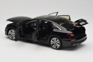 Audi A6L C8 Svart Paudi Model 1:18 42499 Metall — bild 5 av 8