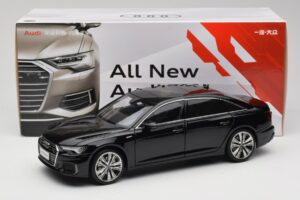 Audi A6L C8 Svart Paudi Model 1:18 42499 Metall — bild 8 av 8