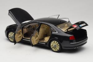 Audi A8 D3 W12 Svart Kyosho 1:18 5010508135 Metall — bild 5 av 8