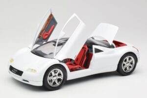 Audi Avus Quattro Alpine White Revell 1:18 08913 Metall — bild 2 av 8