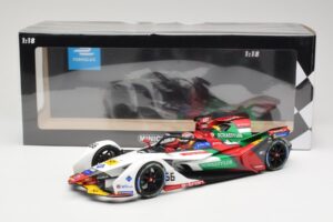 Audi e-tron FE05 Audi Sport ABT Schaeffler #66 D. Abt Formula E Season 5 2019 Minichamps 1:18 114180066 Metall — bild 6 av 6