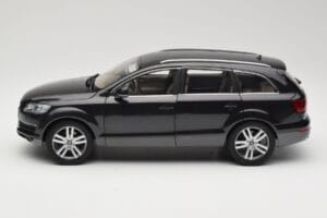 Audi Q7 4L Lava Grey Minichamps 1:18 5010507625 Metall — bild 4 av 8
