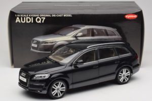 Audi Q7 Svart Kyosho 1:18 09221BK Metall — bild 8 av 8