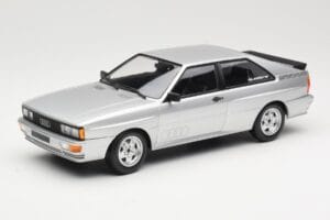 Audi Quattro B2 Silver Minichamps 1:18 155016122 Metall