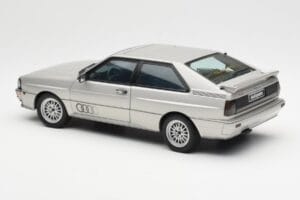 Audi Quattro LWB Silver AUTOart 1:18 70303 Metall — bild 7 av 8