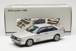 Audi Quattro LWB Silver AUTOart 1:18 70303 Metall — bild 8 av 8