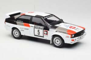 Audi Quattro #5 H. Mikkola / A. Hertz 1000 Lakes Rally 1982 IXO 1:18 18RMC094B Metall — bild 4 av 6