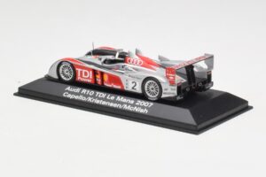 Audi R10 TDI LMP1 #2 R. Capello / T. Kristensen / A. McNish 24 Hours of Le Mans 2007 Minichamps 1:43 5020700223 Metall — bild 3 av 4