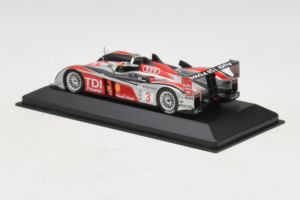 Audi R10 TDI LMP1 #3 L. Luhr / A. Premat 2008 Minichamps 1:43 400089803 Metall — bild 3 av 4