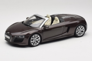 Audi R8 5.2 Spyder Teak Brown Kyosho 1:18 5010918525 Metall