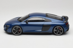 Audi R8 Ascari Blue Jada 1:18 5011918451 Metall — bild 3 av 6