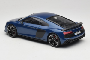 Audi R8 Ascari Blue Jada 1:18 5011918451 Metall — bild 5 av 6