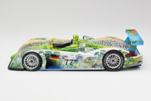 Audi R8 LMP Crocodile 2001 Maisto 1:18 35899 Metall — bild 3 av 6