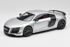 Audi R8 GT Type 42 Ice Silver Metallic Kyosho 1:18 09218IS Metall