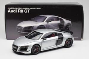Audi R8 GT Type 42 Ice Silver Metallic Kyosho 1:18 09218IS Metall — bild 8 av 8