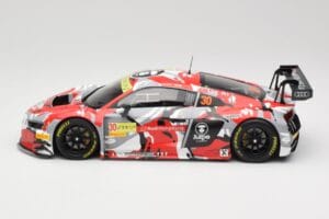 Audi R8 LMS #30 AAPE M. Lee FIA GT World Cup Macau 2015 Minichamps 1:18 155151130 Metall — bild 3 av 6