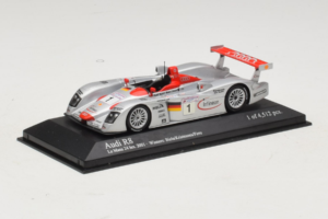 Audi R8 LMP #1 F. Biela / E. Pirro / T. Kristensen 24 Hours of Le Mans Winner 2001 Minichamps 1:43 400011201 Metall — bild 2 av 4