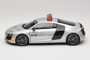 Audi R8 Safety Car 24 Hours of Le Mans 2008 Kyosho 1:18 09214DTM Metall — bild 3 av 8