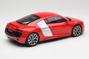 Audi R8 V10 Brilliant Röd Kyosho 1:18 09216RR Metall — bild 3 av 8
